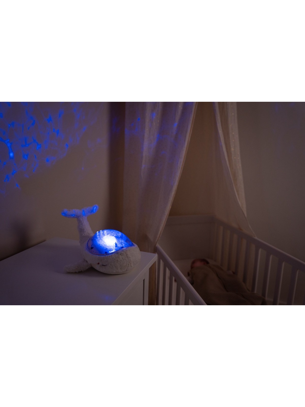 Tranquil Whale™ Baleine tranquille, Veilleuse et projection - Blanche - Little Dutch