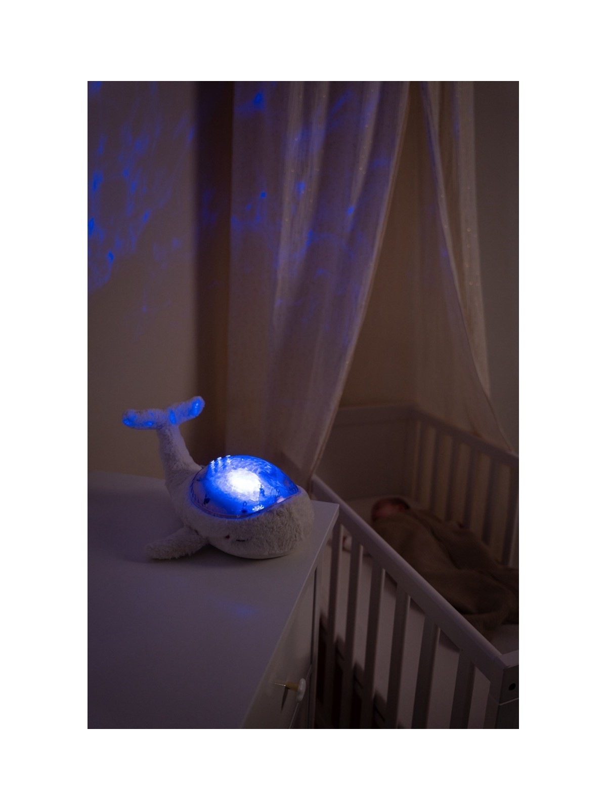 Tranquil Whale™ Baleine tranquille, Veilleuse et projection - Blanche - Little Dutch